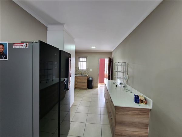 2 Bedroom Property for Sale in Montana Western Cape